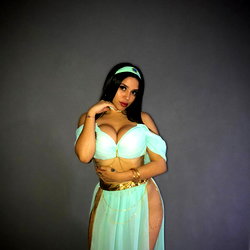 Paula Flores 😈💕 photo