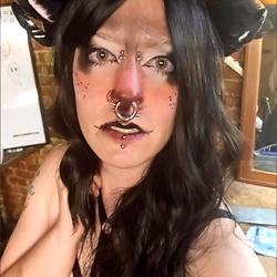 Bun 'E' Stu photo