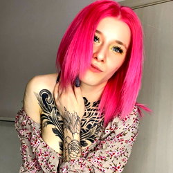 Adèle Rose  💅🏻 photo