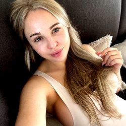 Anastasia Hale photo