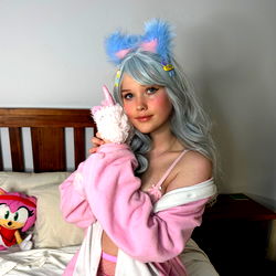 Baby Peach 🐰💦 photo