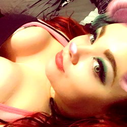 Sensual Lorena photo