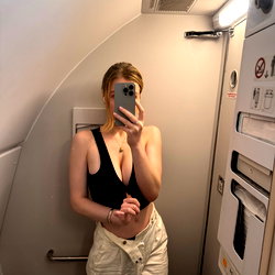 Adelyn | Autistic Courtesan🪼 photo