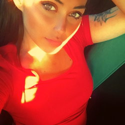 danibabyg photo