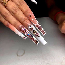 Explore the Sensual Side of Daniela Rosas on OnlyFans