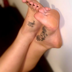 Naughty Foot Princess 🇬🇧😈 photo