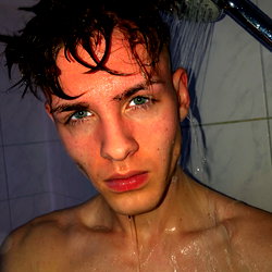 Lucas Hall [FREE] photo