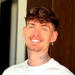 Lucas Hall [FREE] photo