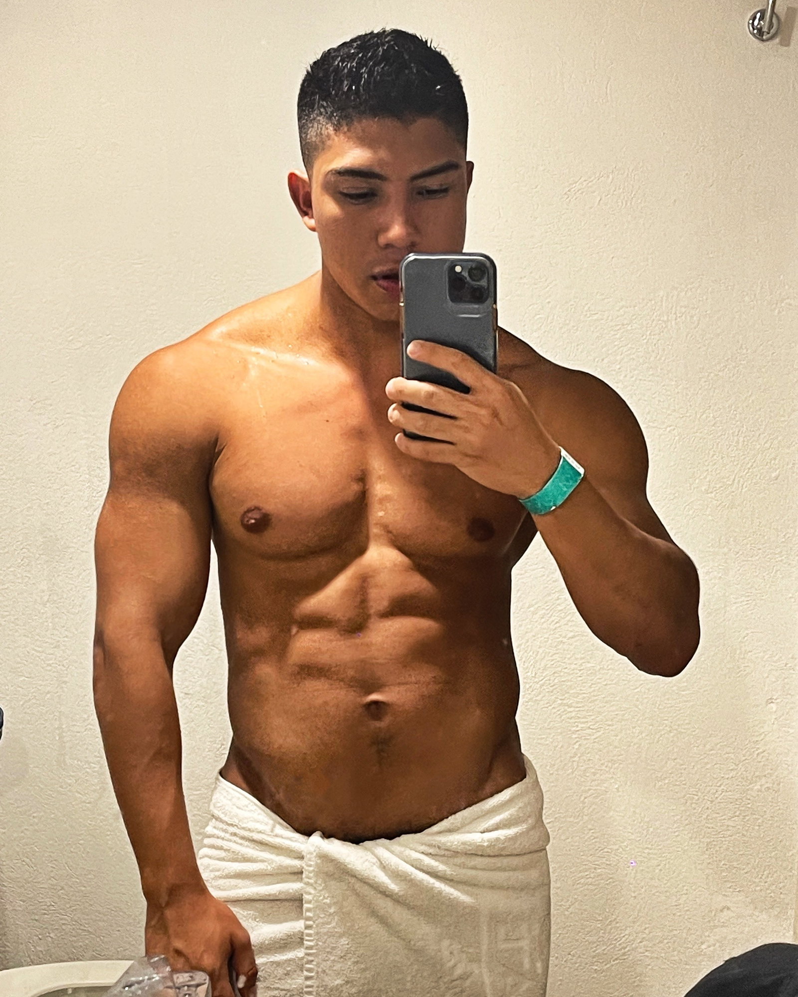 Alexis Uriel Arreola photo