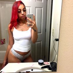 Straw6erry Redd photo