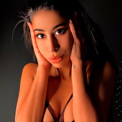 👼Mia👼 your hot HOME girl💓 photo