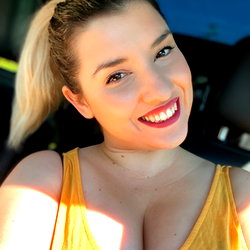 Emmy Blaise 🇦🇺 Aussie Mum photo