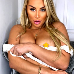 Kylie photo