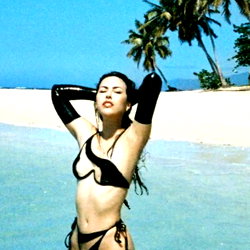 Mistress Iris photo
