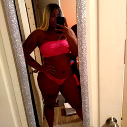 Ebonyhotwife photo