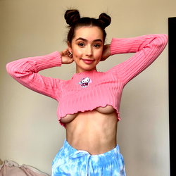 🍒 𝐄𝐑𝐈𝐊𝐀 🍒 𝕪𝕠𝕦𝕣 𝕡𝕖𝕣𝕗𝕖𝕔𝕥 𝕘𝕚𝕣𝕝 😍 photo