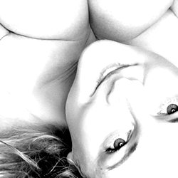 Maggi00000 - Curvy Woman Model