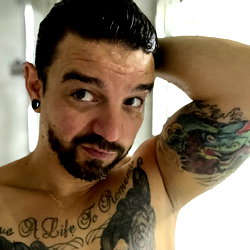 Joey James photo