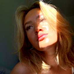 Tilde🤎 photo