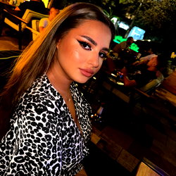 Ana.Kush photo