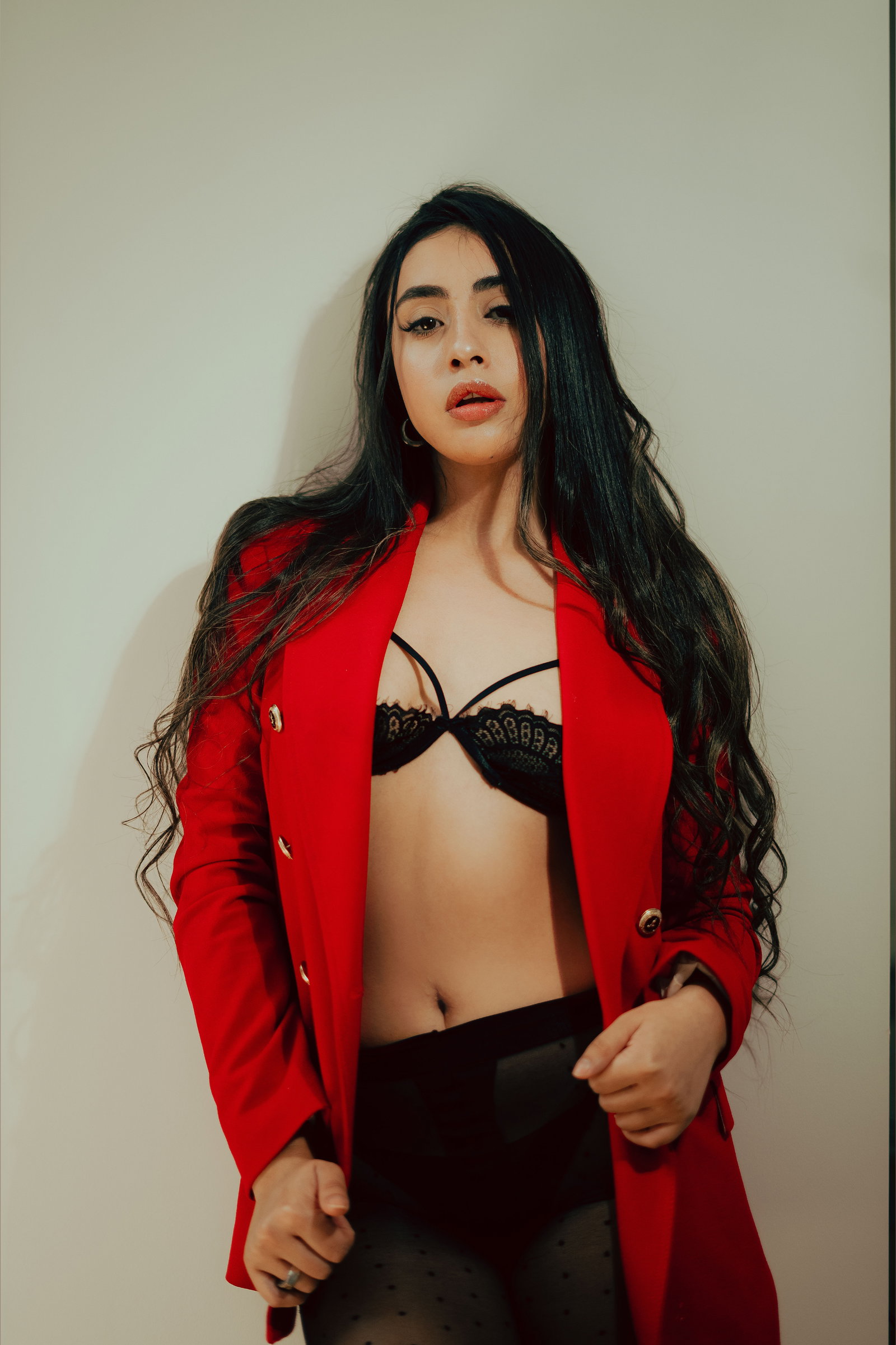 Lia Saenz photo